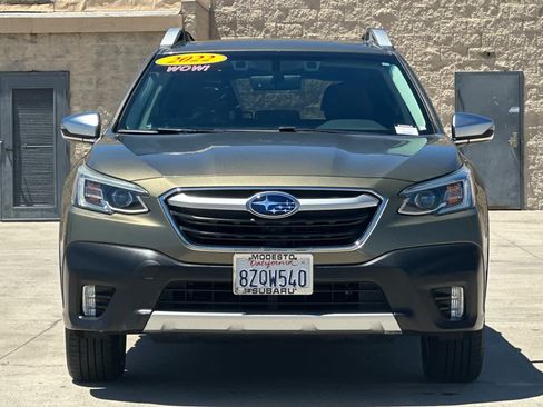 Used 2022 Subaru Outback Touring AWD/4WD image 8