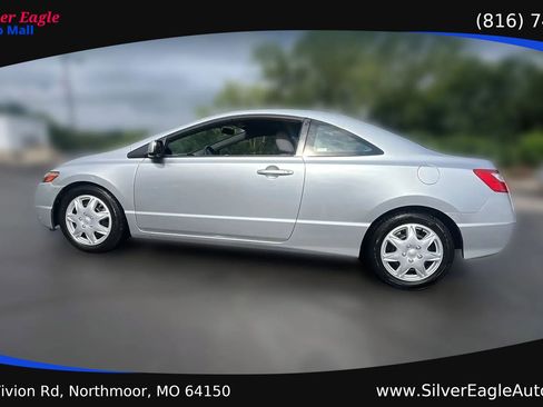 Used 2006 Honda Civic LX image 2