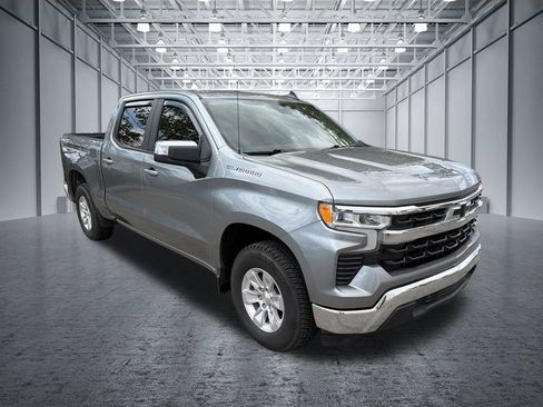 Certified 2023 Chevrolet Silverado 1500 LT RWD image 3