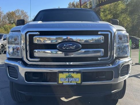 Used 2015 Ford F250 XLT image 2