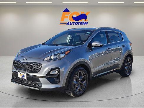 Used 2020 Kia Sportage S image 1