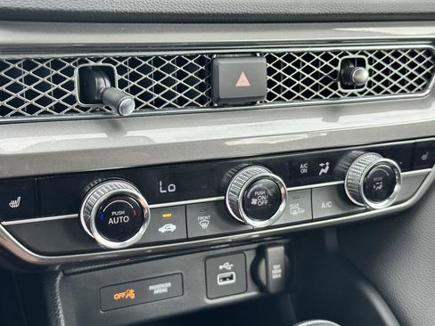 Used 2024 Acura Integra image 17