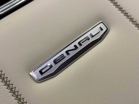 New 2026 GMC Yukon XL Denali w/ Sun & Power Step Package image 37