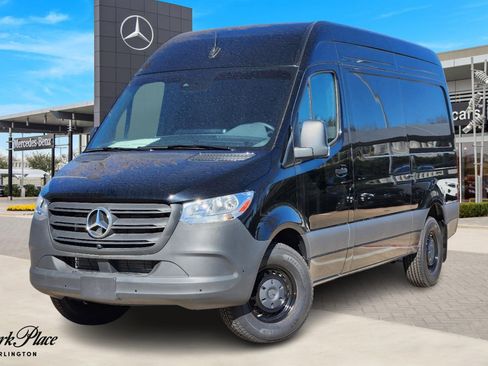 New 2024 Mercedes-Benz Sprinter 144 Cargo image 1