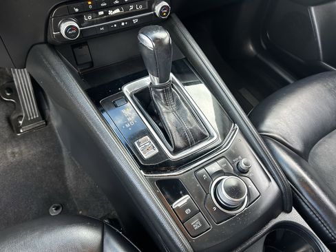 Used 2019 MAZDA CX-5 Touring image 24