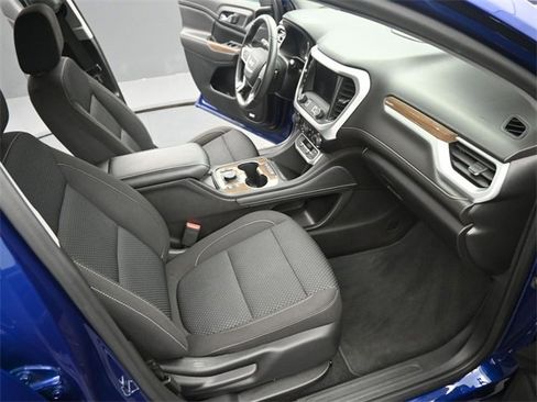 Used 2023 GMC Acadia SLE w/ Driver Convenience Package image 19