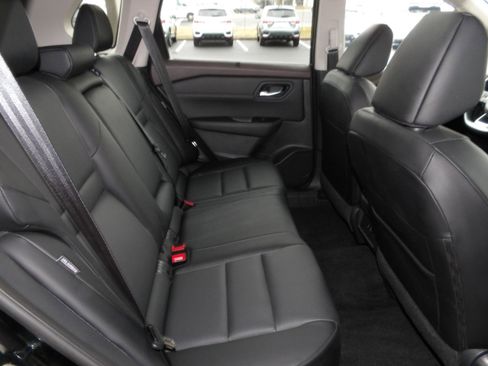 Certified 2023 Nissan Rogue SV w/ SV Premium B Package image 28