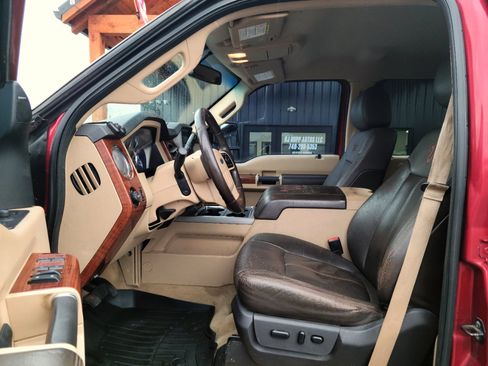 Used 2015 Ford F250 King Ranch w/ FX4 Off-Road Package image 13