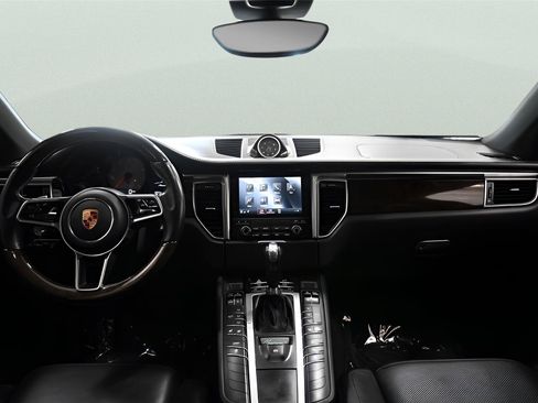 Used 2017 Porsche Macan S w/ Premium Package Plus AWD/4WD image 15