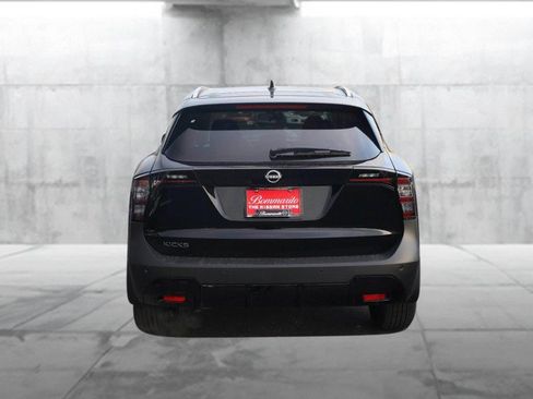 New 2026 Nissan Kicks SV w/ SV Premium Package image 6