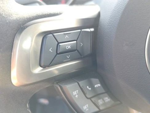 Used 2016 Ford Mustang Shelby GT350 w/ Technology Package image 20