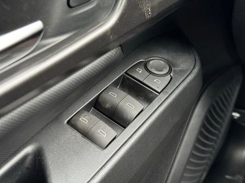 New 2026 Chevrolet Equinox EV LT image 30