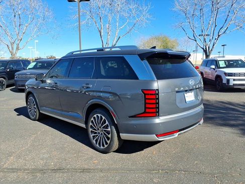 New 2026 Hyundai Palisade Calligraphy FWD image 4