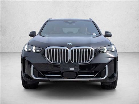 Used 2025 BMW X5 xDrive40i image 2