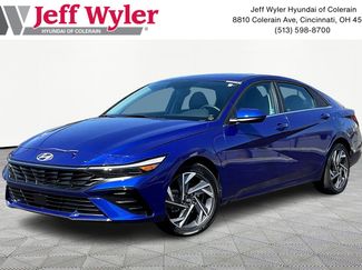 Used 2025 Hyundai Elantra SEL video 1