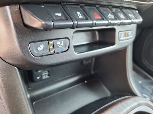 Used 2022 GMC Canyon Denali AWD/4WD image 20