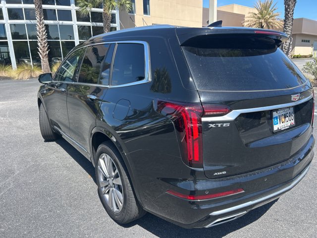 Used 2024 Cadillac XT6 Premium Luxury AWD/4WD image 6
