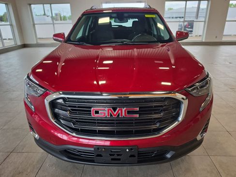 Used 2019 GMC Terrain SLE w/ Driver Convenience Package AWD/4WD image 3