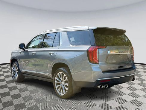 Used 2021 GMC Yukon Denali w/ Denali Premium Package image 4