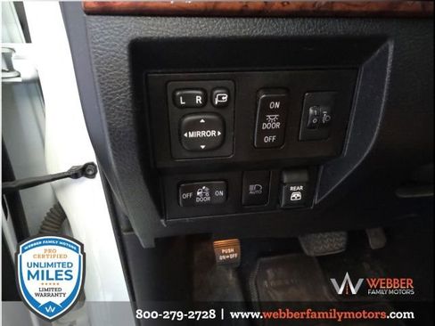 Used 2019 Toyota Tundra 1794 Edition image 16