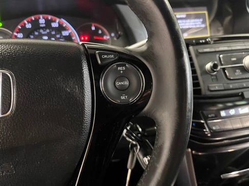 Used 2017 Honda Accord Sport image 27