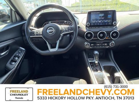 Used 2024 Nissan Sentra SR FWD image 19