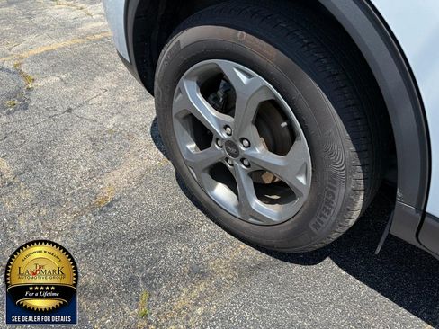 Used 2025 Ford Escape ST-Line AWD/4WD image 19