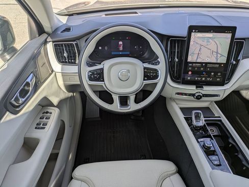 New 2026 Volvo XC60 B5 Ultra w/ Protection Package Premier AWD/4WD image 21