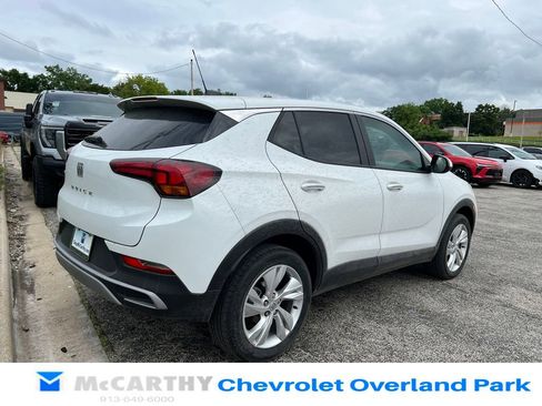 Used 2025 Buick Encore GX Preferred AWD/4WD image 3