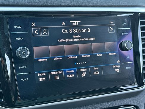 Certified 2022 Volkswagen Atlas Cross Sport SE FWD image 18