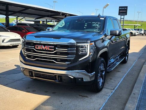 New 2026 GMC Sierra 1500 SLT w/ SLT Premium Plus Package AWD/4WD image 8