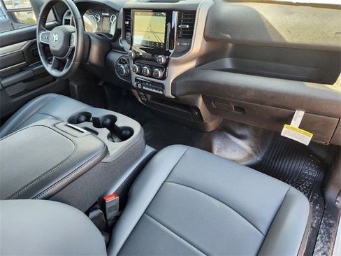 New 2024 RAM 2500 Tradesman w/ Convenience Group image 21