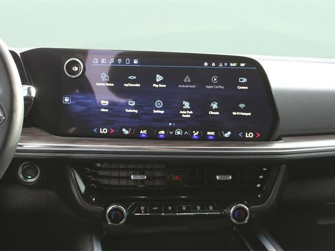 Used 2025 Chevrolet Tahoe LT image 20