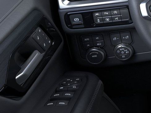 New 2026 GMC Yukon Denali AWD/4WD image 22