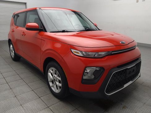 Used 2020 Kia Soul S FWD image 13