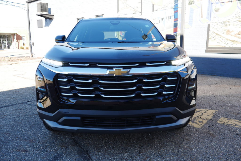 New 2027 Chevrolet Equinox LT AWD/4WD image 2