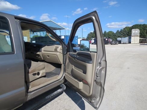 Used 2007 Ford F250 XLT RWD image 28