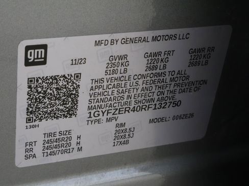 Used 2024 Cadillac XT4 Sport FWD image 28