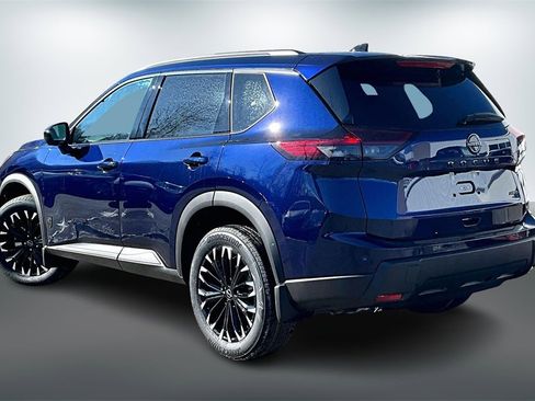 New 2026 Nissan Rogue Dark Armor image 3