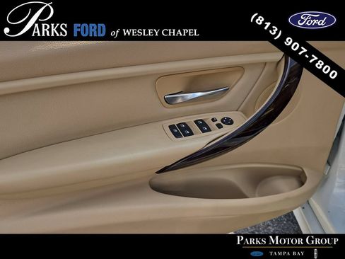 Used 2015 BMW 320i Sedan RWD image 15