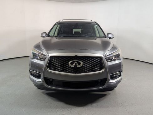 Used 2018 INFINITI QX60 FWD w/ Deluxe Technology Package image 2