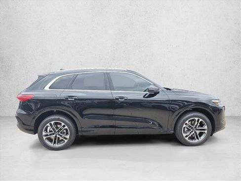 New 2025 Audi Q5 Premium image 4