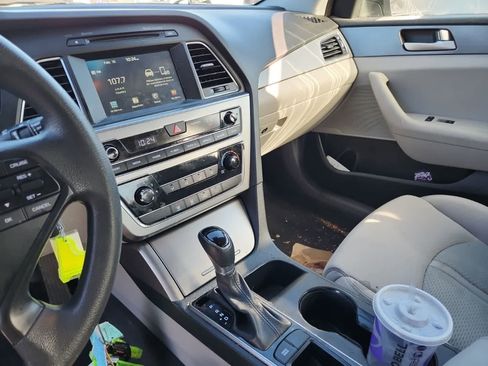 Used 2016 Hyundai Sonata SE image 10