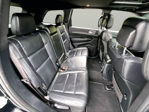Used 2019 Jeep Grand Cherokee Limited AWD/4WD image 25