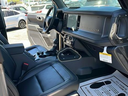 New 2026 Ford Bronco Badlands AWD/4WD image 12