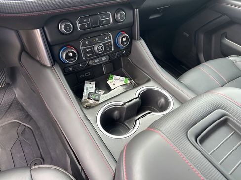 Used 2022 Chevrolet Tahoe RST image 36