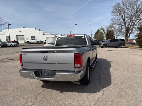 Used 2020 RAM 1500 Classic SLT w/ Luxury Group image 8