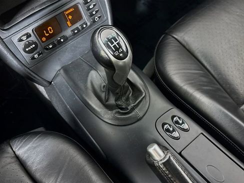 Used 2001 Porsche Boxster image 16