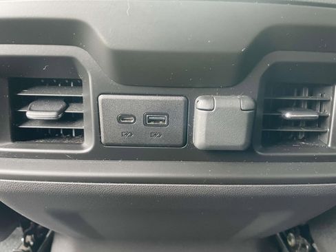 Used 2021 Chevrolet Silverado 1500 RST AWD/4WD image 11