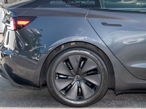 Used 2024 Tesla Model 3 Standard Range RWD image 40